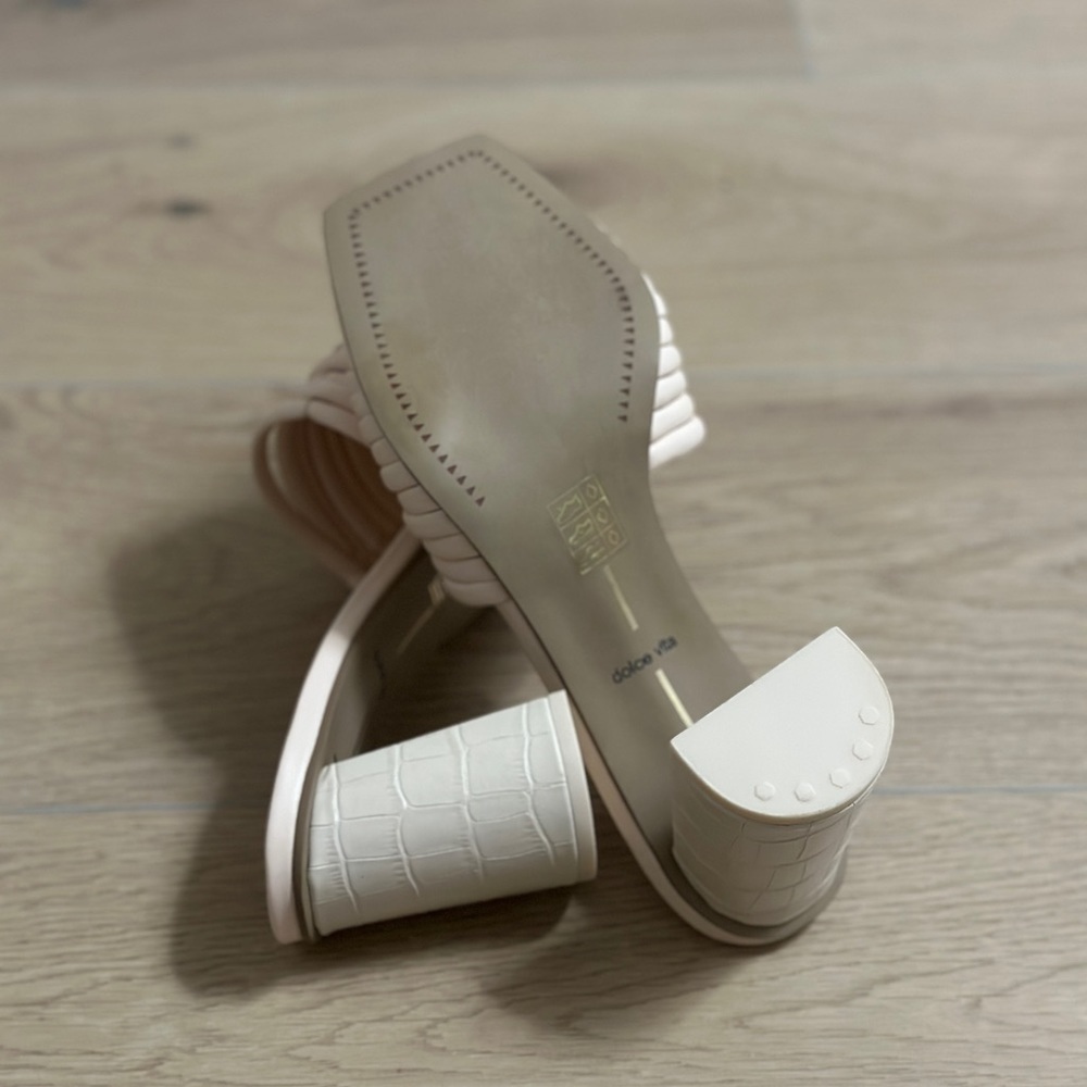 Dolce Vita Priana Heel - Picture 7 of 9